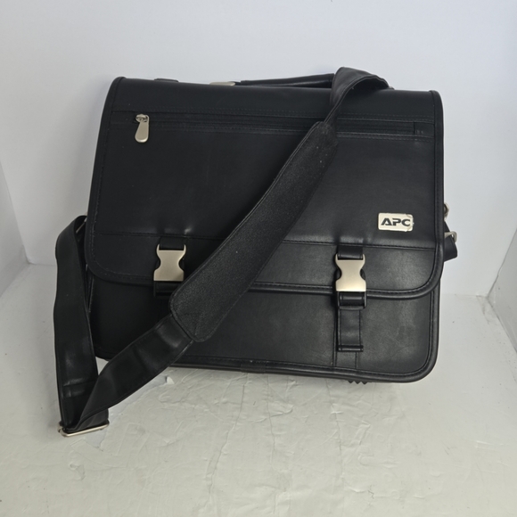 APC Briefcase Attache Zippered Portfolio Laptop Messenger Bag Black - Picture 1 of 9